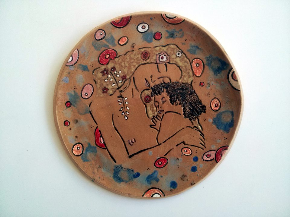 grand-plat-en-céramique-motif-Klimt-La-mere-et-l-enfant